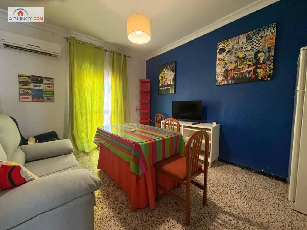Piso de 80 m² en Sevilla