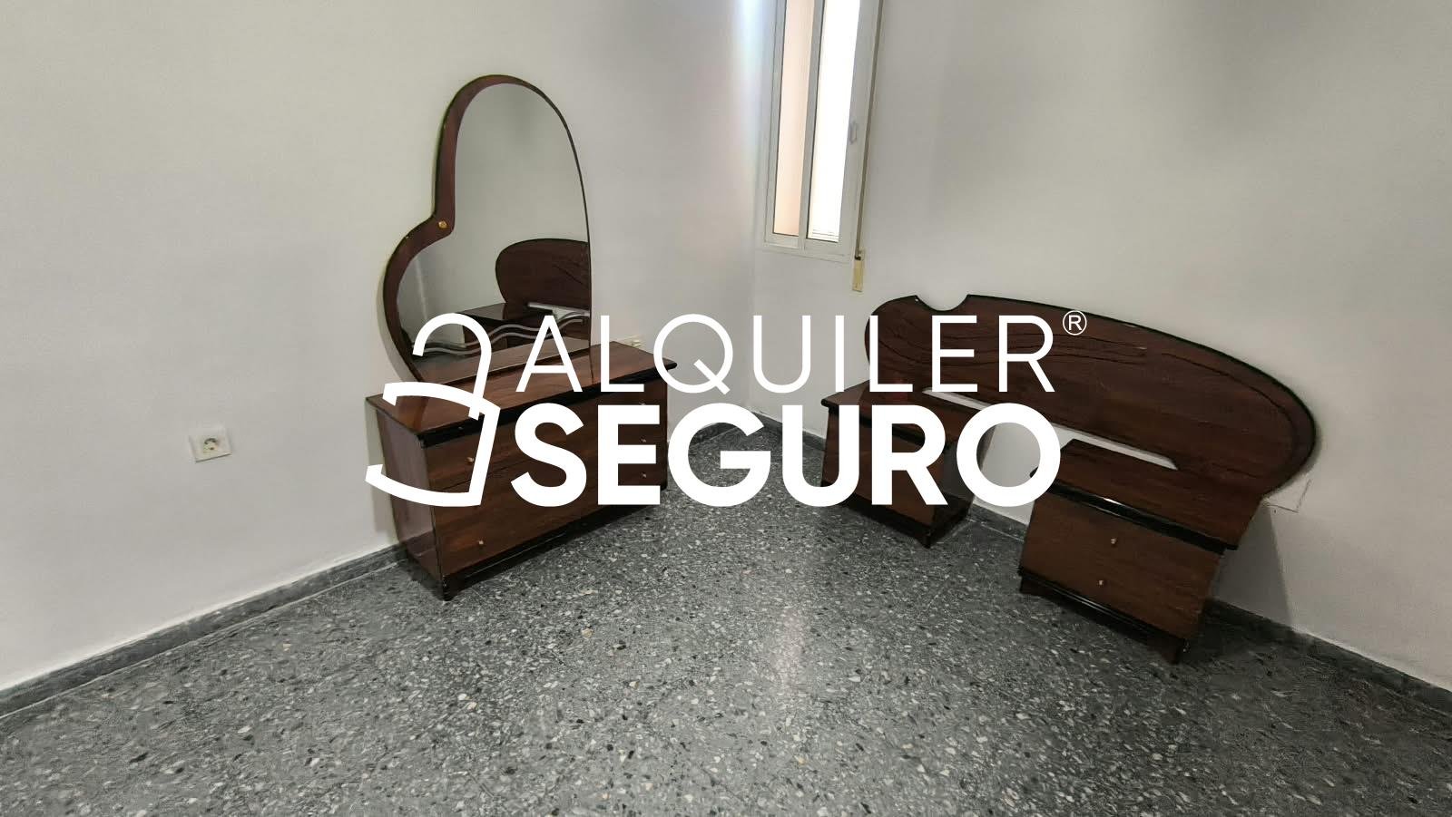 Piso de 60 m² en Sevilla