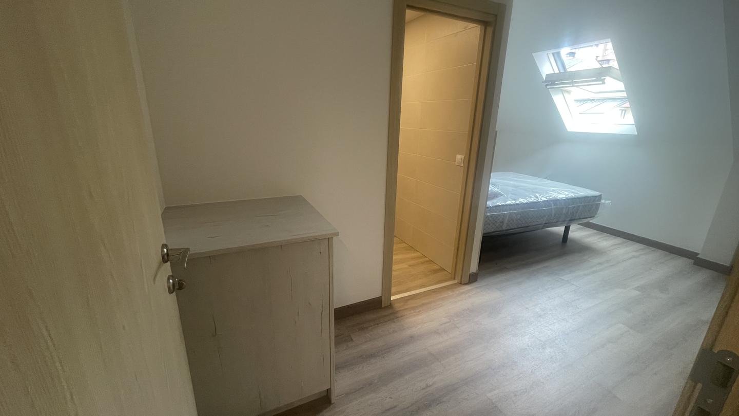 Habitación 200 m², Ponferrada