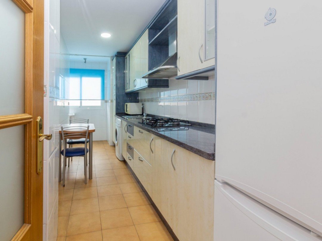 Piso de 76 m² en Motril