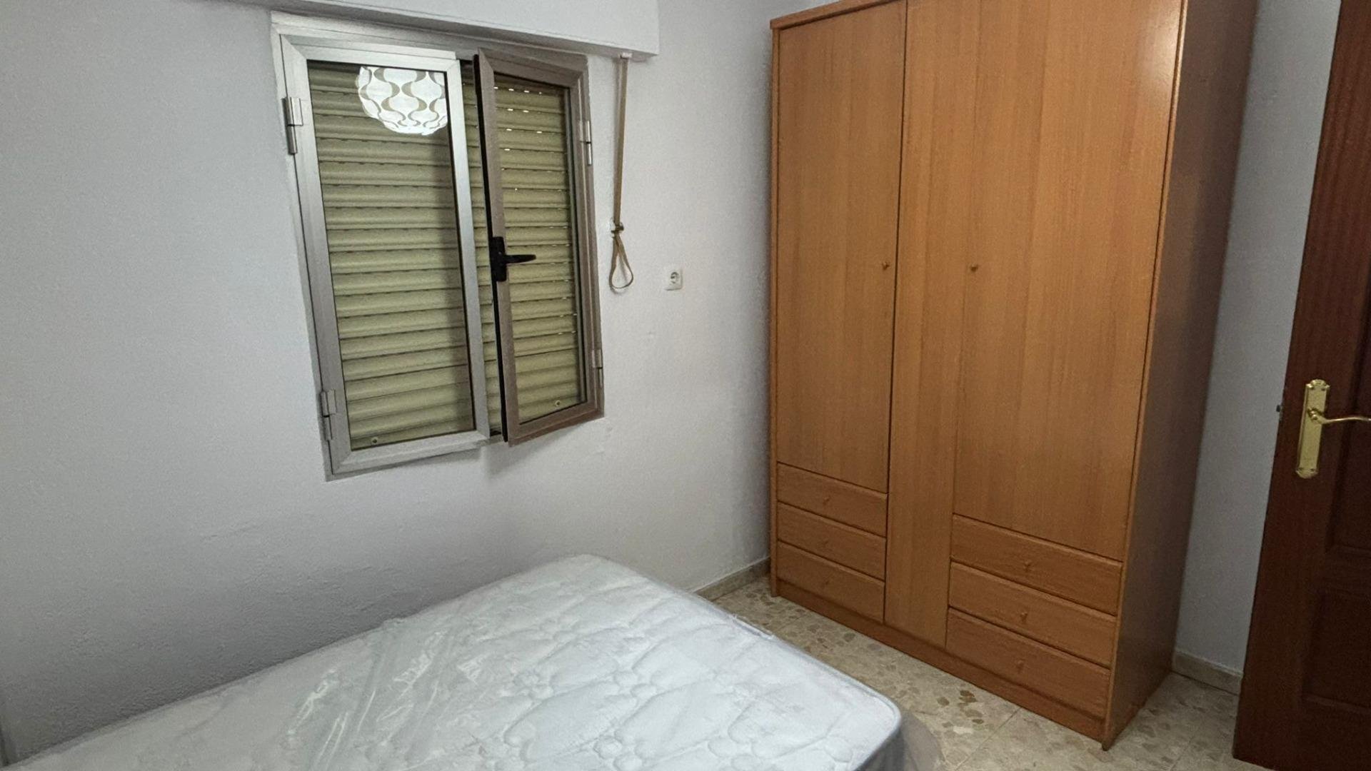Habitación 68 m², Sevilla