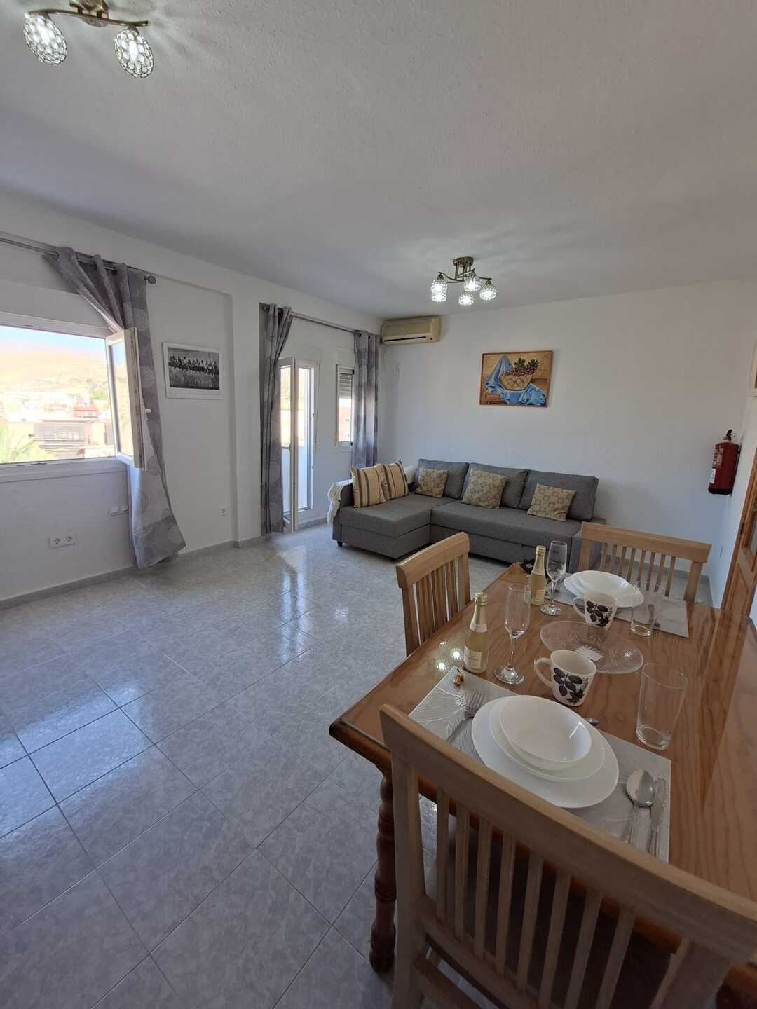 Piso de 80 m² en Almería