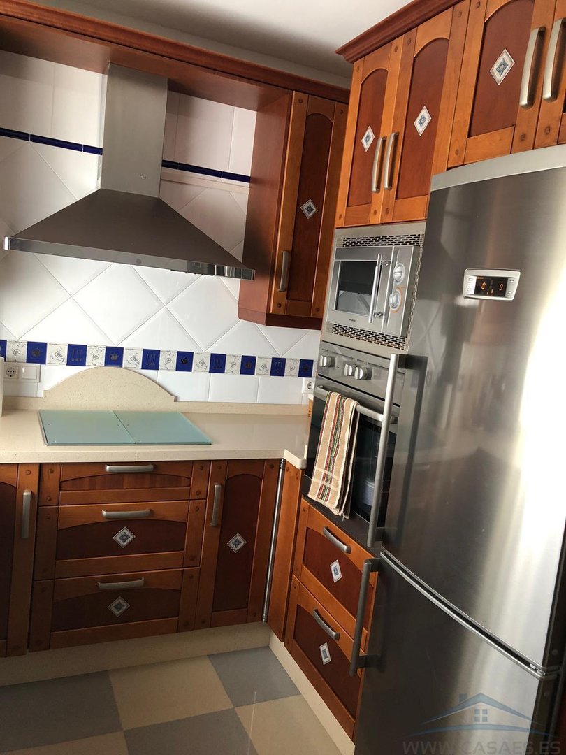 Piso de 95 m² en Roquetas de Mar