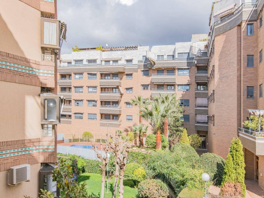 Piso de 111 m² en Granada