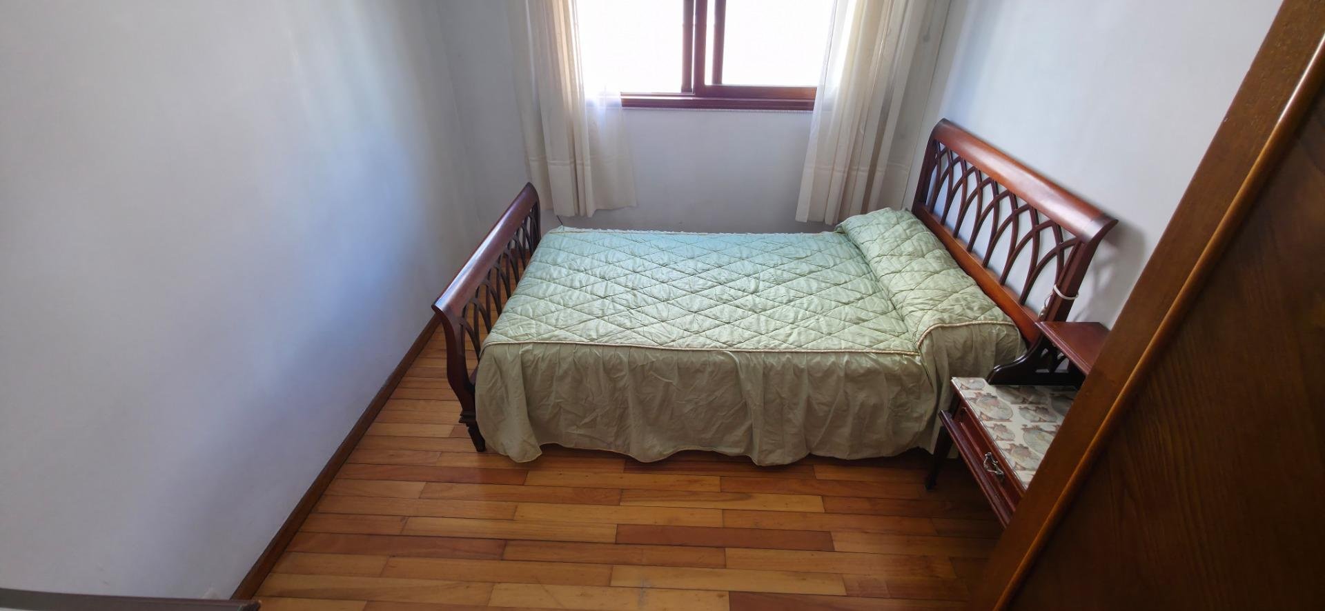 Piso de 108 m² en Santiago de Compostela