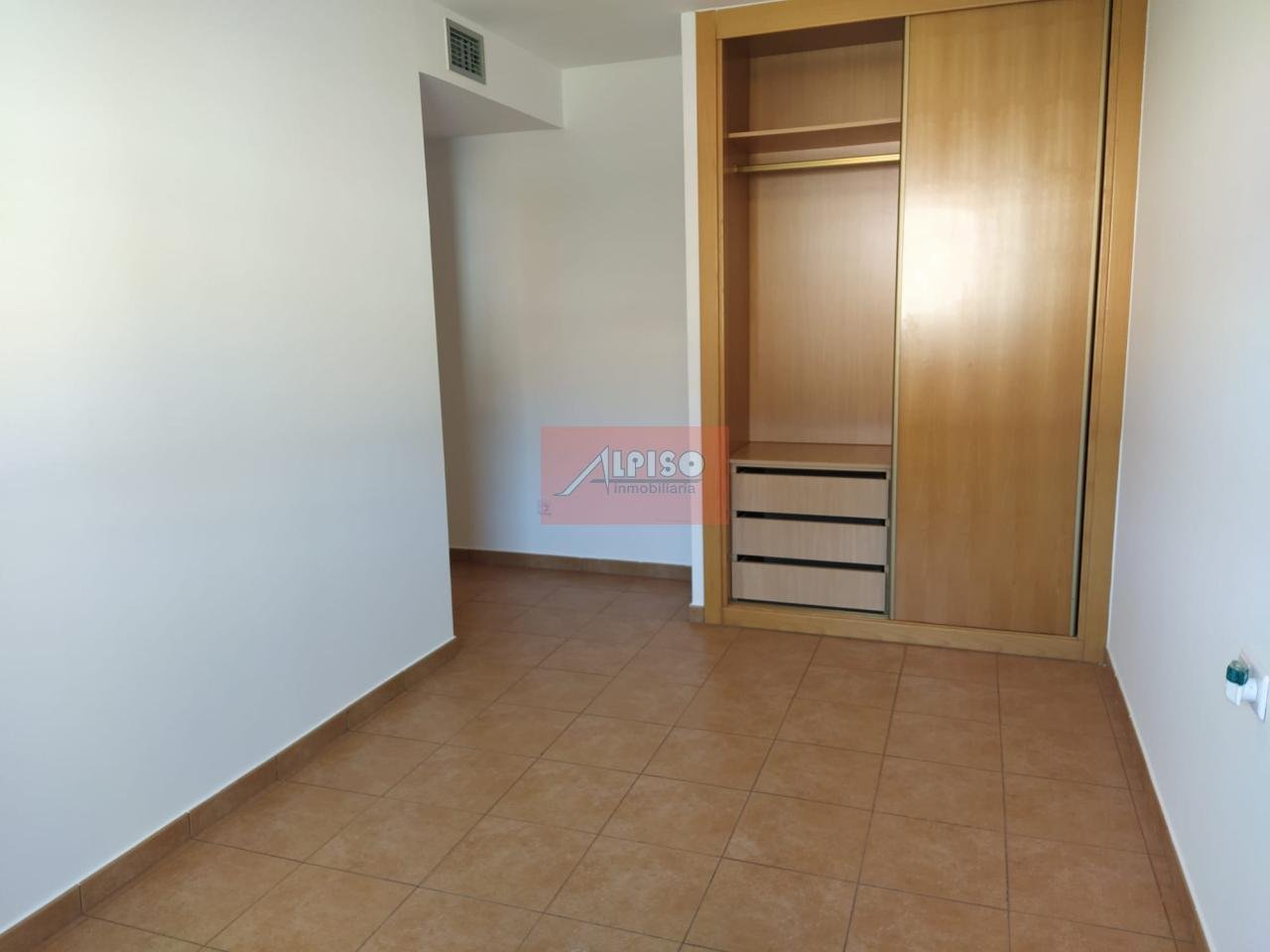 Piso de 85 m² en Ourense
