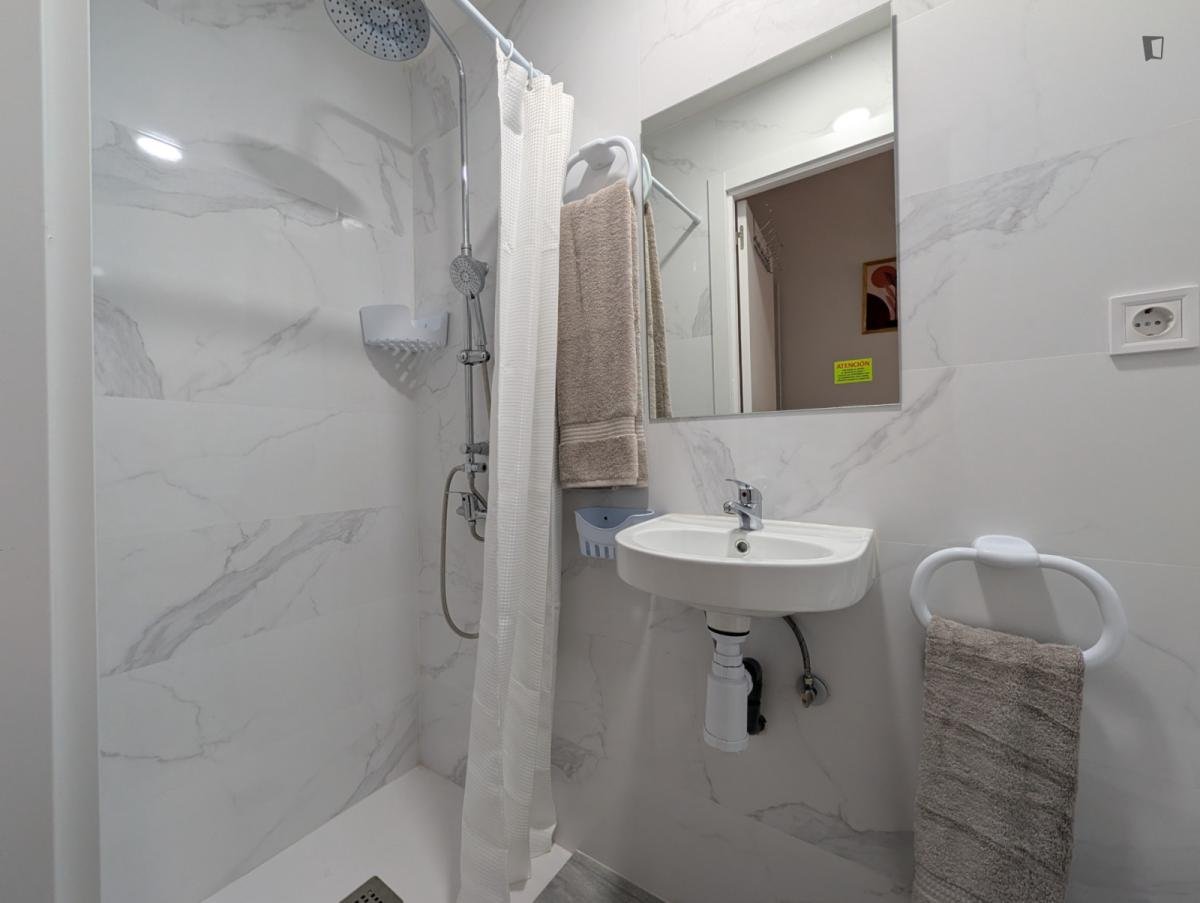 Habitació de lloguer, Madrid