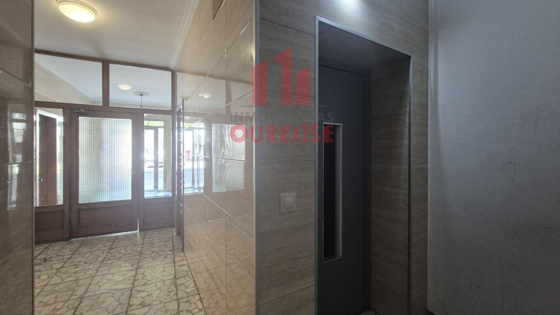 Piso de 95 m² en Ourense