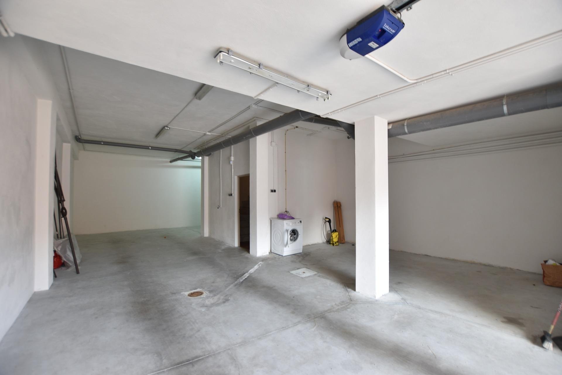 Piso de 210 m² en Granada