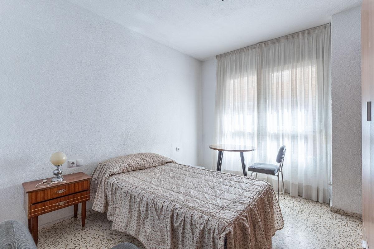 Piso de 108 m² en Granada