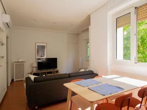 Wohnung 106 m² in Madrid