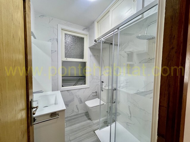 Piso de 78 m² en Pontevedra