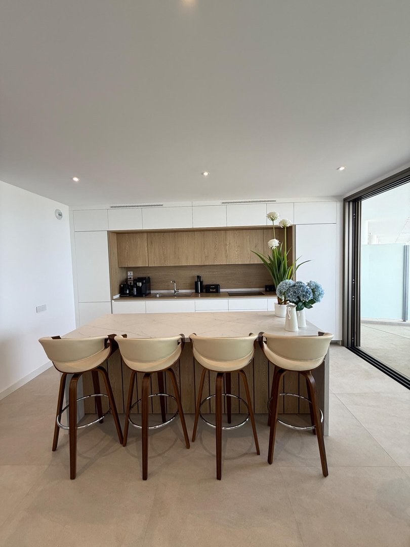Wohnung 146 m² in Guía de Isora