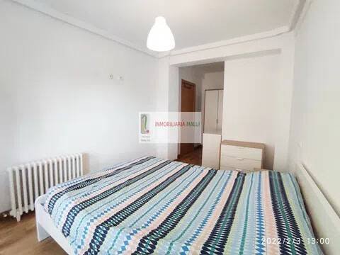Pis de 130 m² a Oviedo