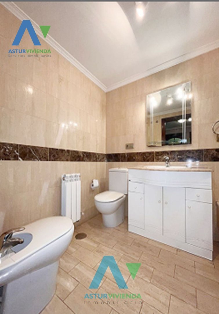 Piso de 46 m² en Oviedo