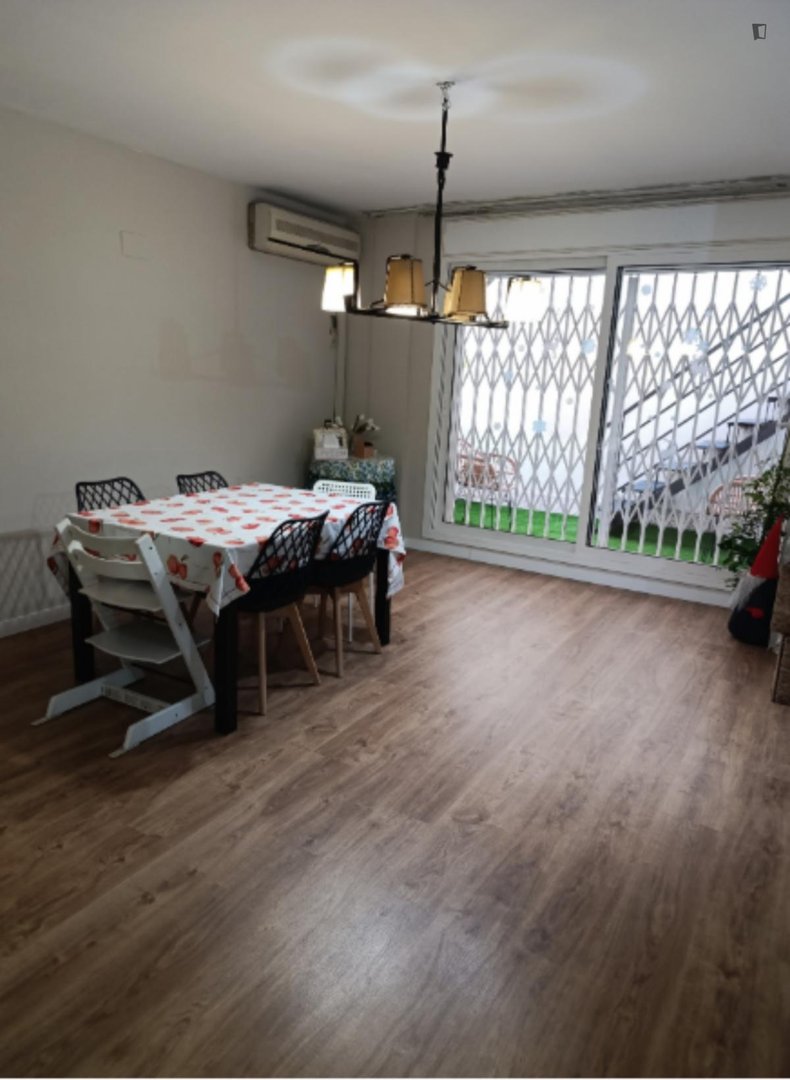 Habitación 12 m², l'Hospitalet de Llobregat