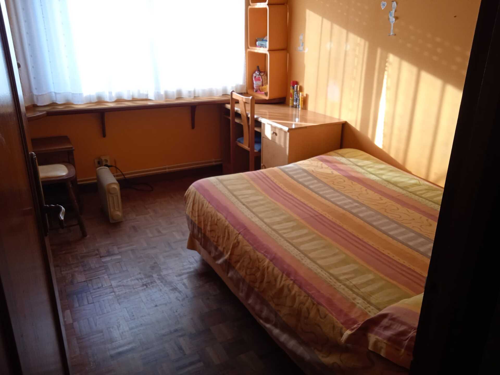 Piso de 350 m² en Bergondo