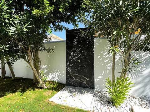 Haus 355 m² in Marbella