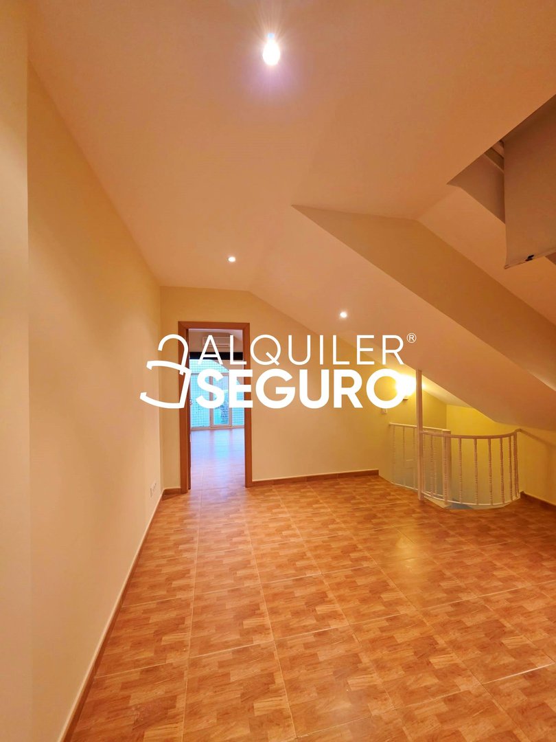 Pis de 86 m² a Pozuelo de Alarcón