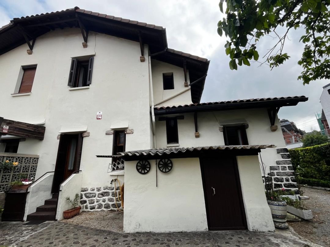 Casa de 100 m² en San Sebastián