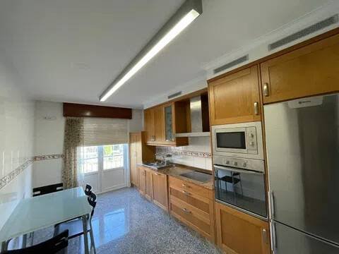 Piso de 120 m² en Narón
