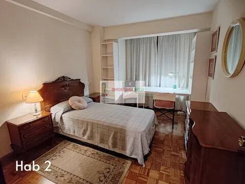 Pis de 94 m² a Oviedo