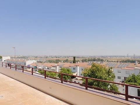Pis de 141 m² a Mairena del Aljarafe
