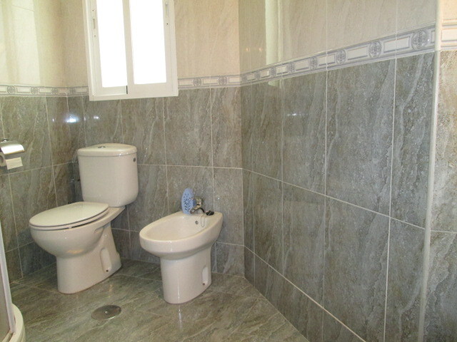 Piso de 88 m² en Granada