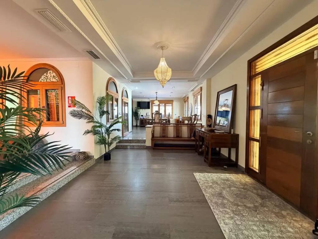 Casa de 340 m² en Elche