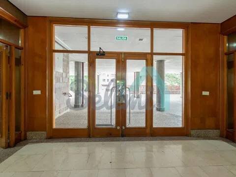 Piso de 126 m² en Oviedo