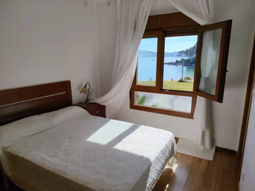 Piso de 70 m² en Ribeira