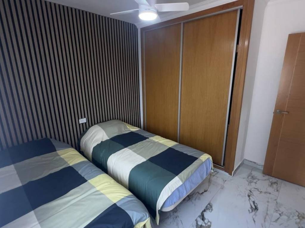 Casa de 80 m² a Oriola