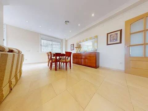 Casa de 291 m² a Castelldefels