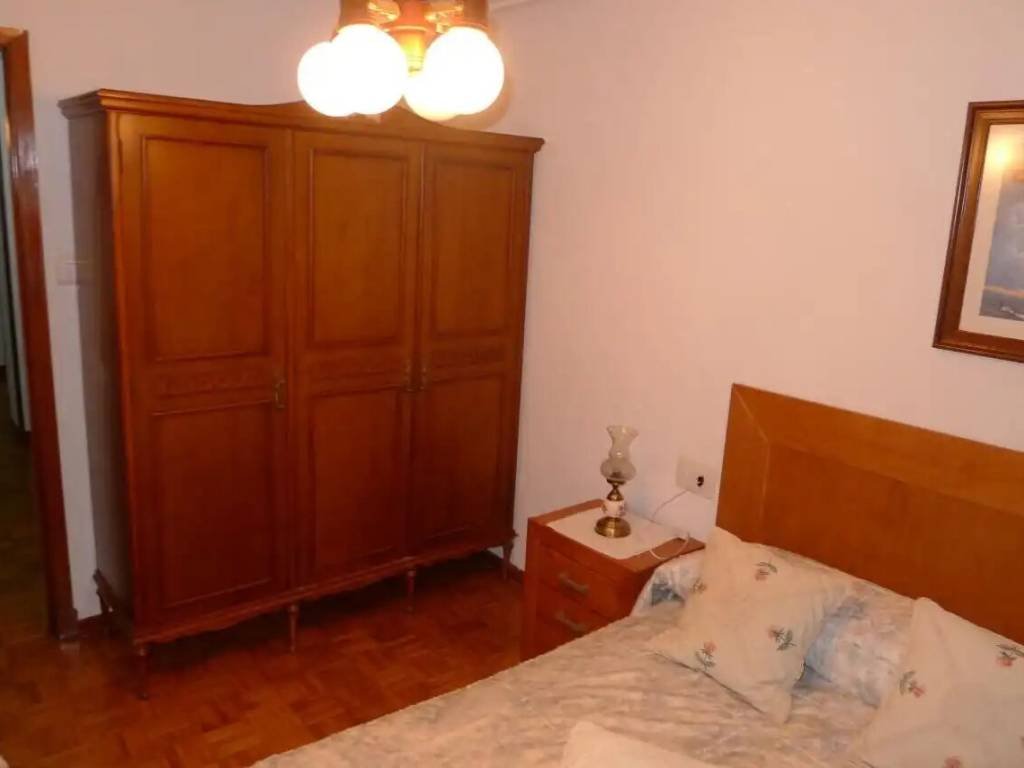 Piso de 140 m² en Ourense