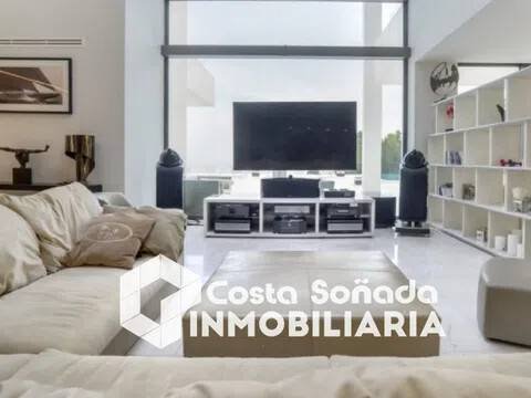 Casa de 1500 m² en Altea