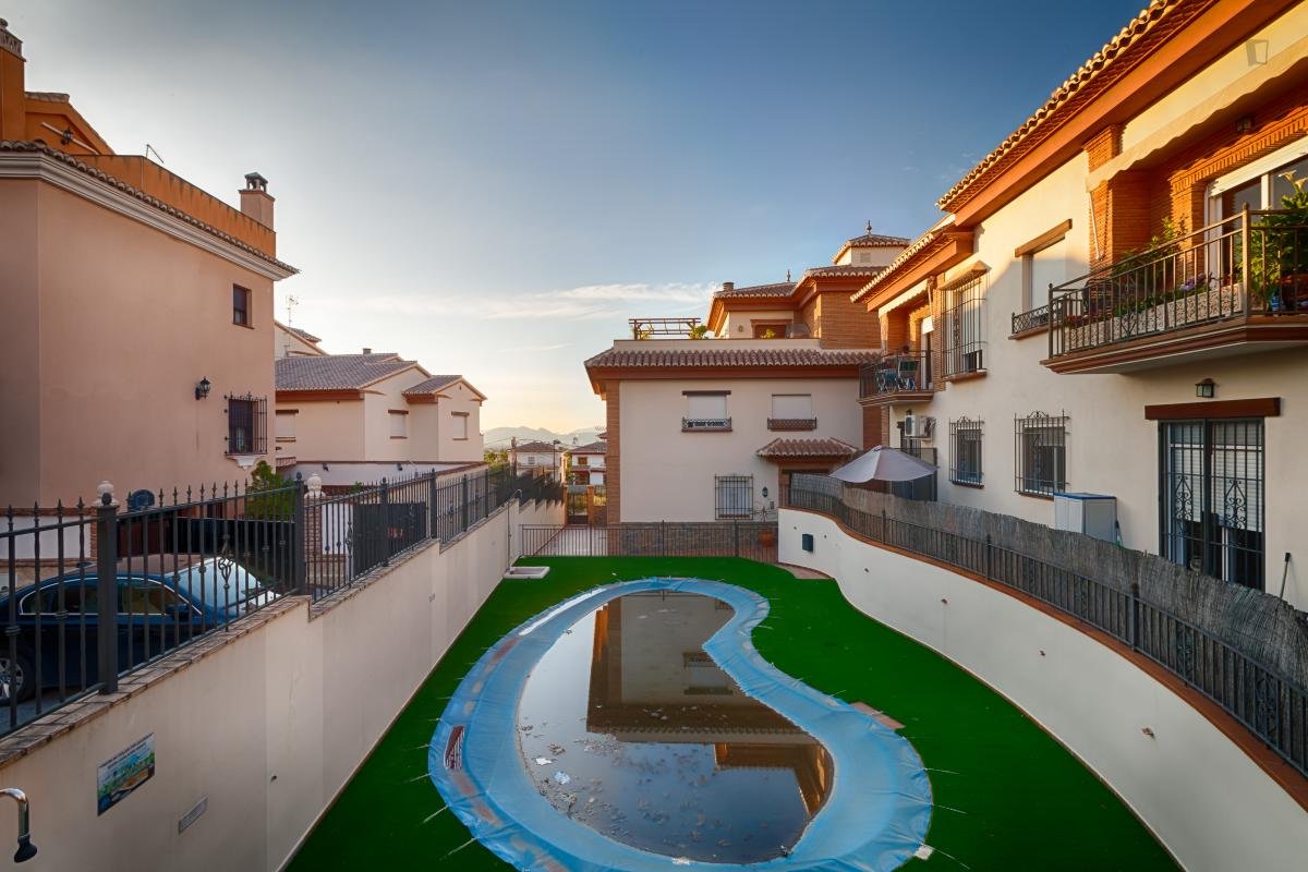 Piso de 80 m² en La Zubia