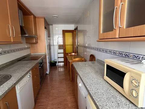 Piso de 130 m² en Almería