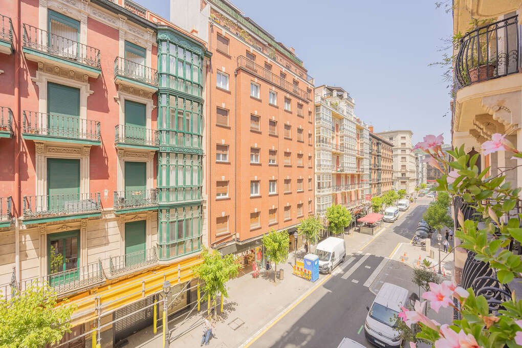 Piso de 160 m² en Bilbao