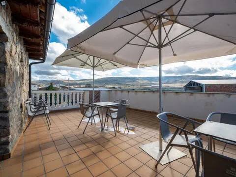 Casa de 169 m² en Gemuño