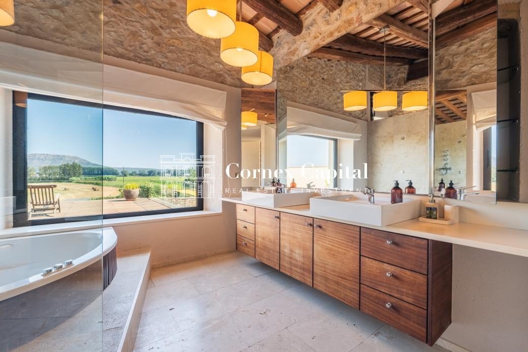 Casa de 855 m² en Pals