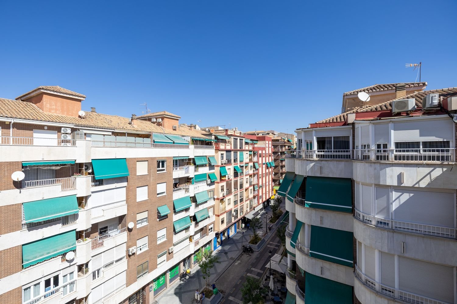 Piso de 130 m² en Granada