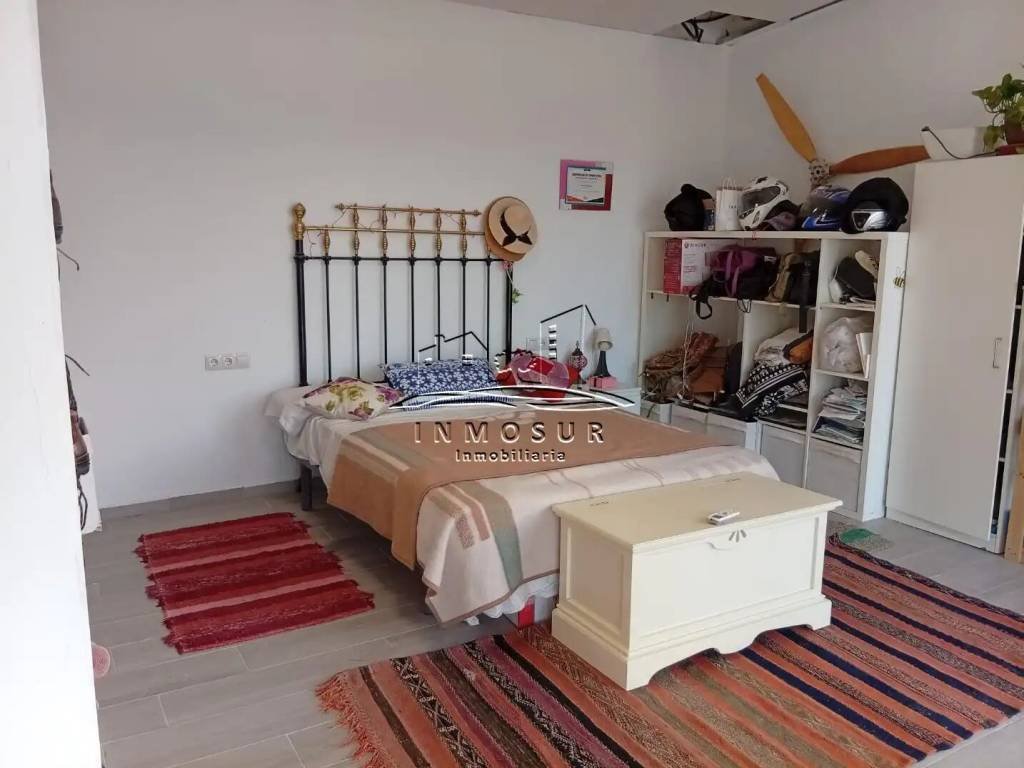 Casa de 60 m² en Lucena