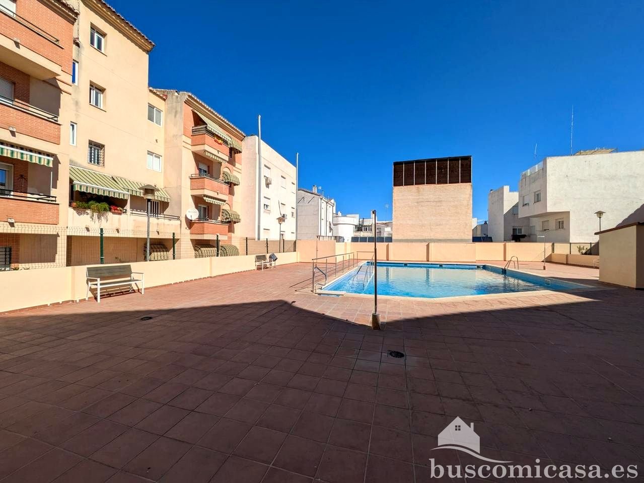 Piso de 70 m² en Linares