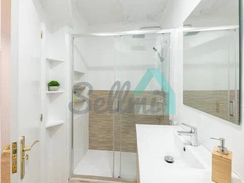 Piso de 93 m² en Oviedo