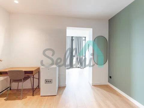 Habitación 423 m², Oviedo