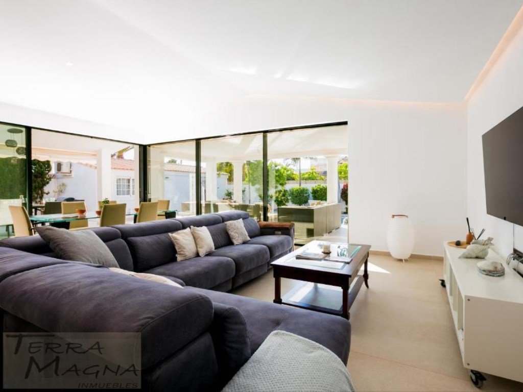 Casa de 300 m² en Arona