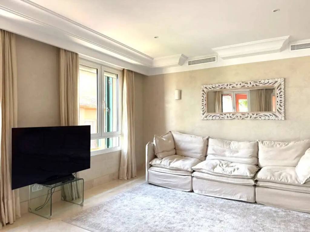 Piso de 180 m² en Callosa de Segura