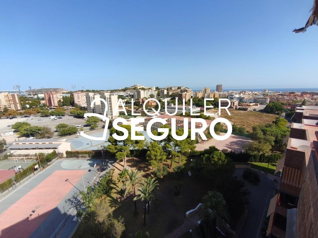 Piso de 131 m² en Alicante