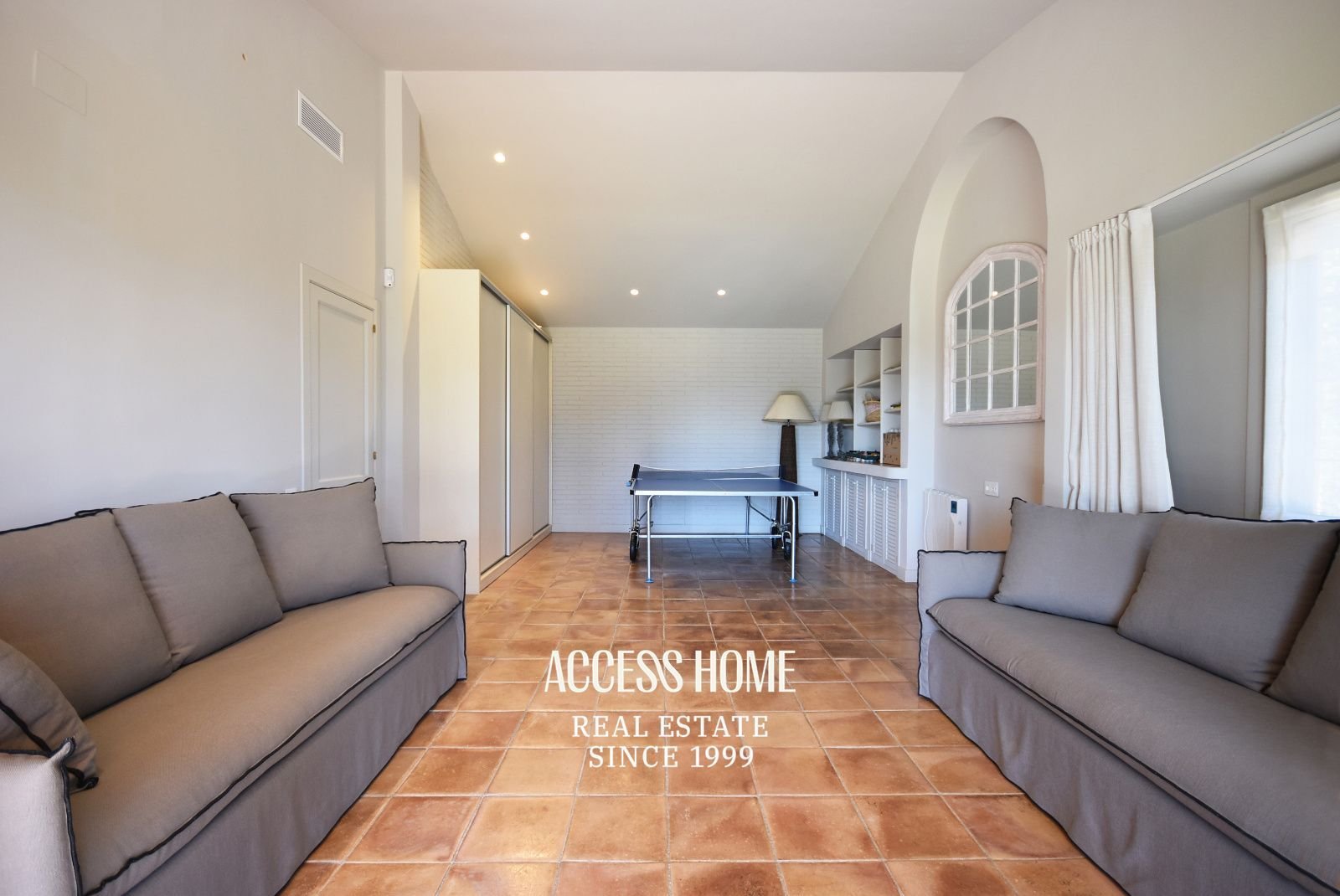 Haus 305 m² in Sant Vicenç de Montalt