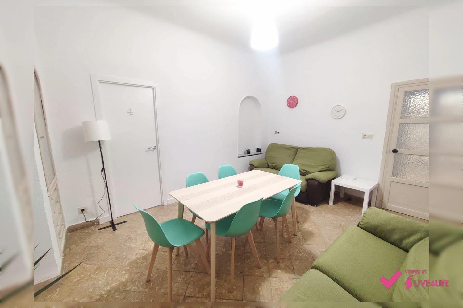 Habitación 310 m², Granada